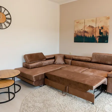 Moselblick-balkon Familienparadies Mit Spielzimmer Ruhig & Grosszuegig Apartman