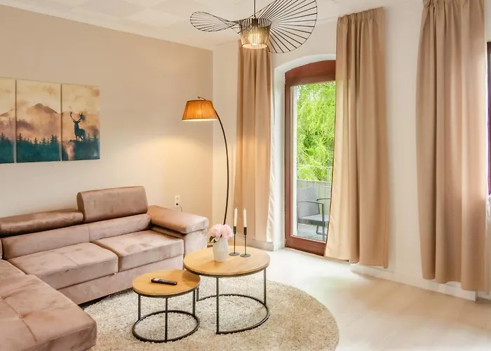 公寓 Familienwohnung Mit Moselblick Und Spielzimmer *