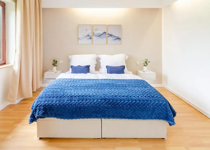 Familienwohnung Mit Moselblick Und Spielzimmer 公寓