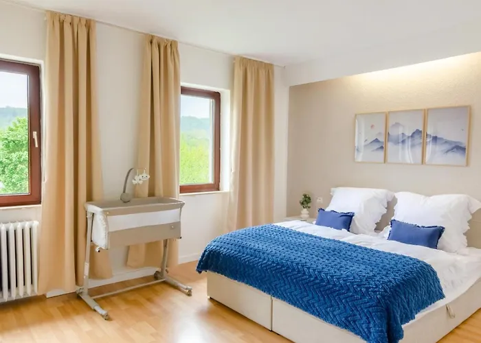 Moselblick-balkon Familienparadies Mit Spielzimmer Ruhig & Grosszuegig *